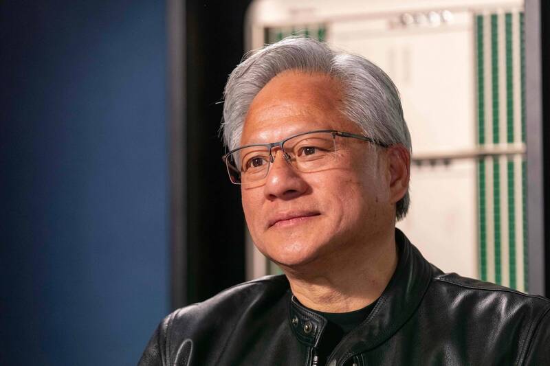 黃仁勳談AI搶飯碗 籲全民學AI：新工作將不斷出現