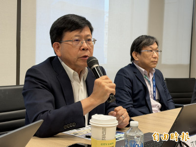 威強電衝邊緣AI生態系 800G網通、人形機器人布局點火