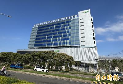國泰「置地廣場桃園B區」違反航高限制 桃園市府：恐要自砍4層樓