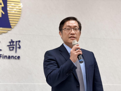 普發1萬來了！財部：若總預算年底前通過 明年上半年領得到