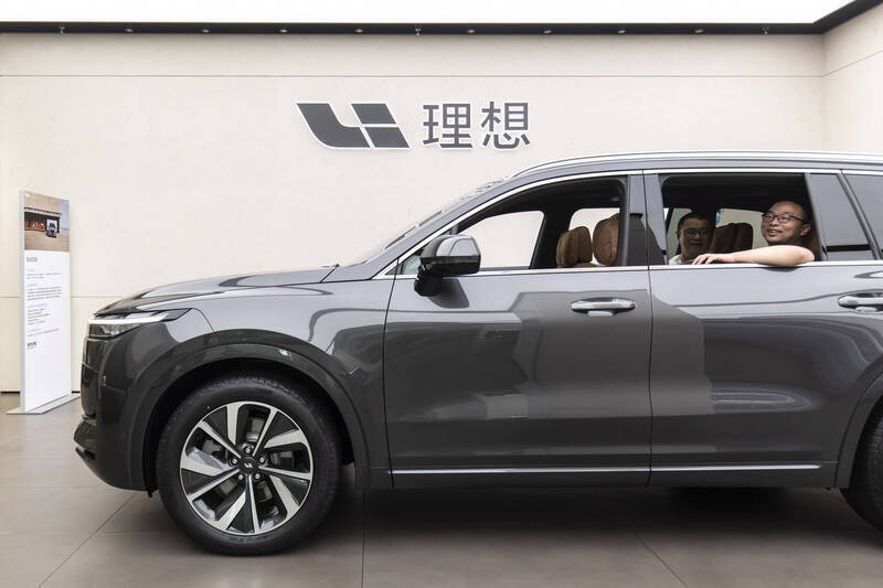 價格戰+激烈競爭 法媒：中國電動車陷「短命」危機