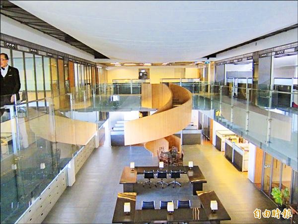 台積、封測雙雄積極投資高階封裝 弘塑 辛耘 訂單強強滾