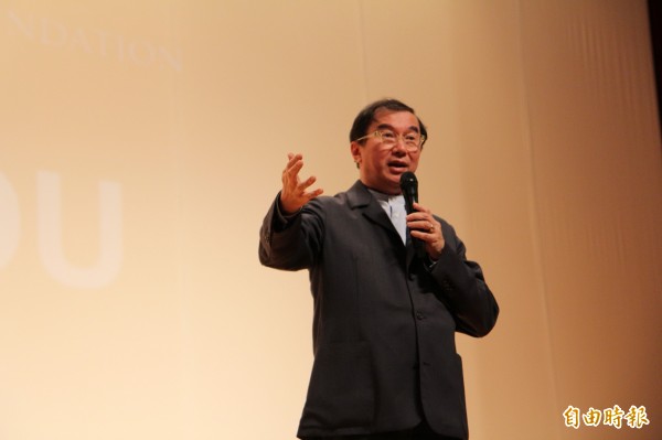 Apple Watch趕出貨! 傳廣達向鴻海借兵3千