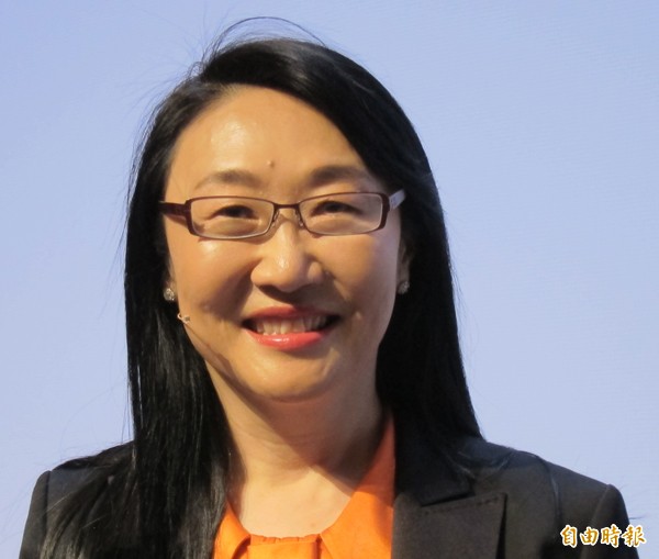 〈台股青紅燈〉連官員都踹宏達電...