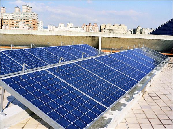 不平等條約 太陽能業者嗆告經濟部