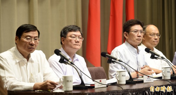 金管會3招救市 擬放寬壽險業投資不動產