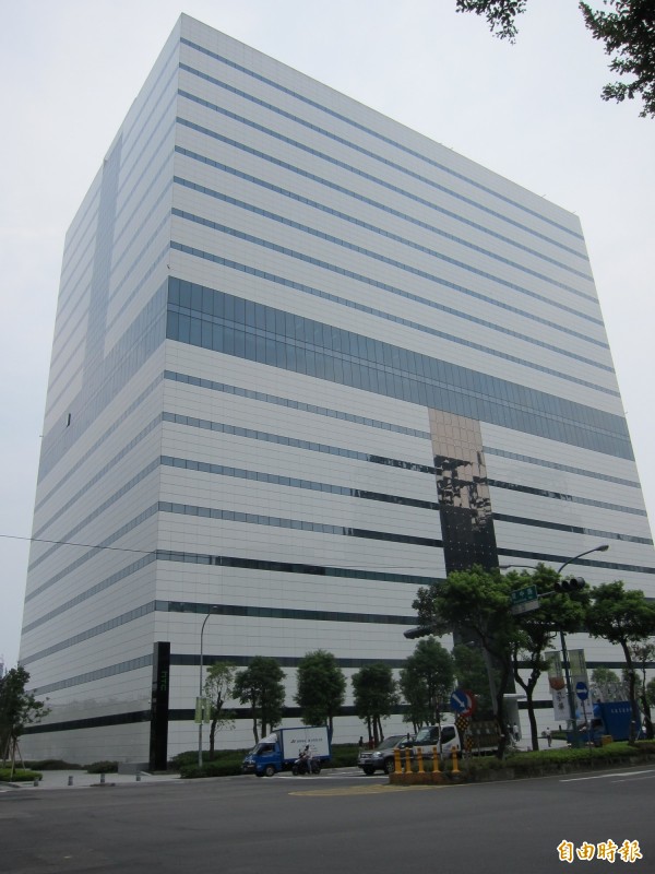 宏達電新店廠資遣40人 其中包含經理、副理