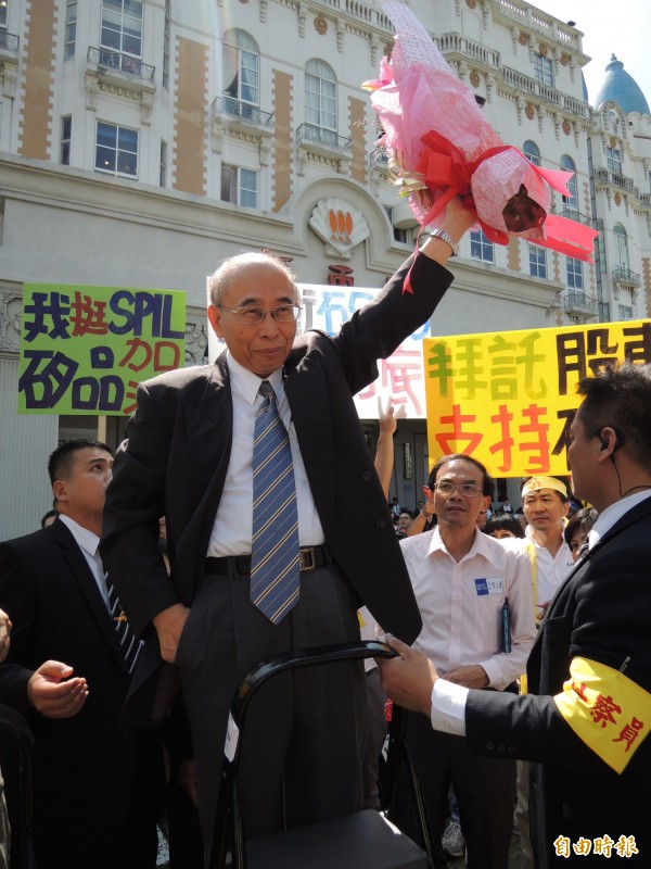 鴻矽戀破局 矽品員工高喊「捍衛矽品 抗爭到底」