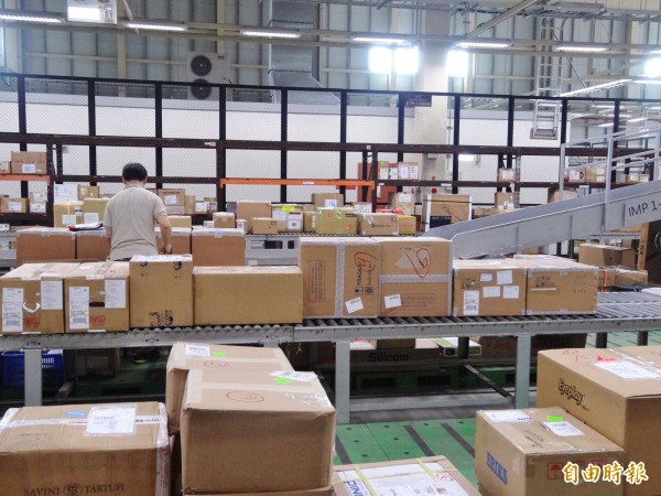 慘！台經院下修台灣經濟成長率為0.83％