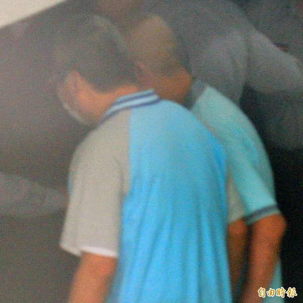 釋票還沒寄到 王令麟多蹲一天