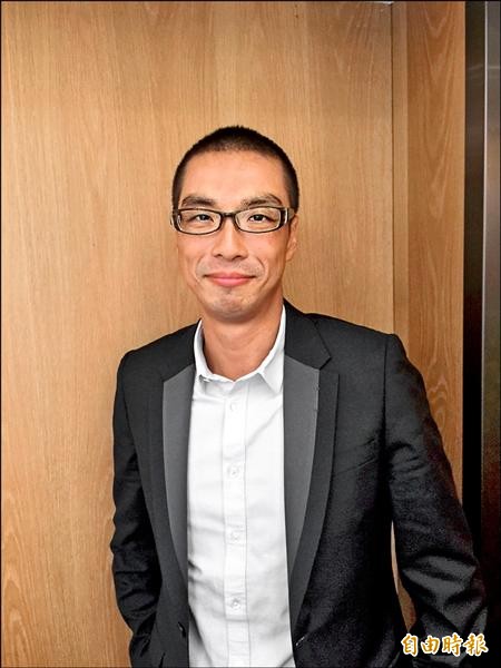非百二代 百貨零售強出頭