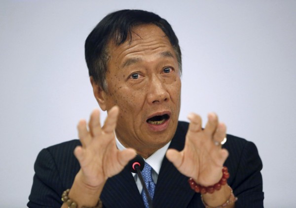 郭董再出招!傳鴻海已提議買下整間夏普