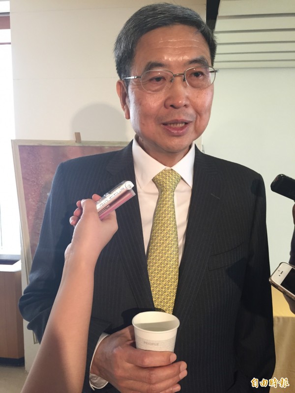 龔照勝驟逝 黃顯華:深刻感受到人生無常