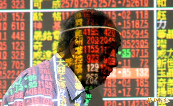 台股開盤上漲21.50點 報8832.21點