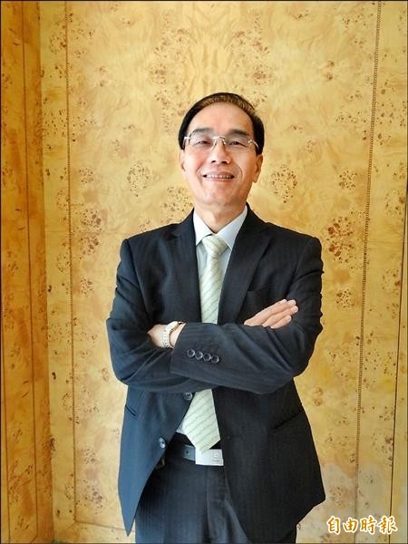 夏普宣布新人事 鴻海副總裁戴正吳接任社長