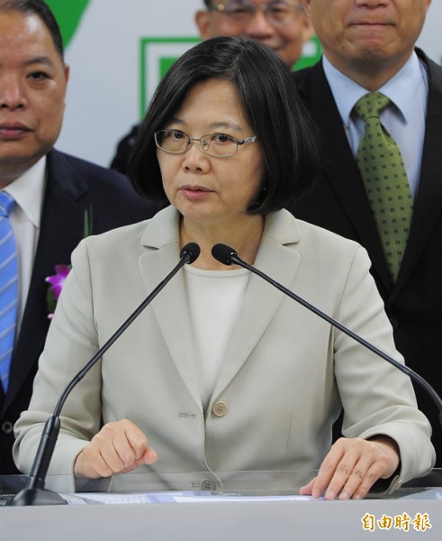 蔡英文︰推動社宅 攸關執政成敗