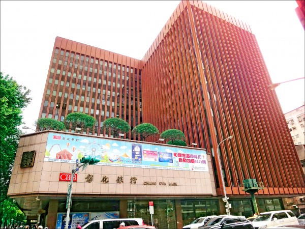 護彰銀 堵台新 財部提早半年出招