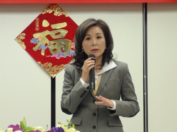 〈台股青紅燈〉公主大戰最美麗董事長