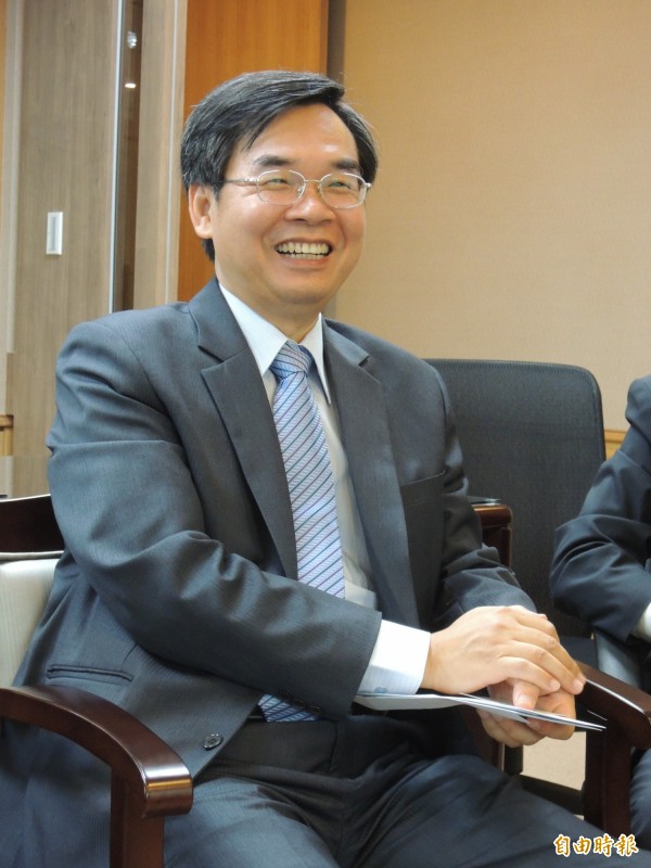 線上「以卡辦卡」啟用 聯邦銀等5銀行首批上線