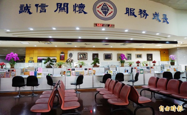 上半年慘虧71億 台電成唯一虧損國營事業
