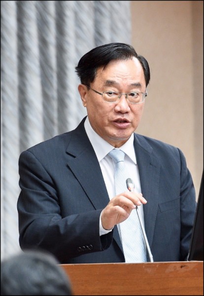 不接第一金 許璋瑤掌證交所