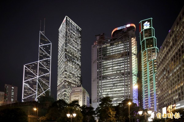 香港中環中心52億美金售出 創全球商辦單宗交易額新高紀錄 - 自由財經