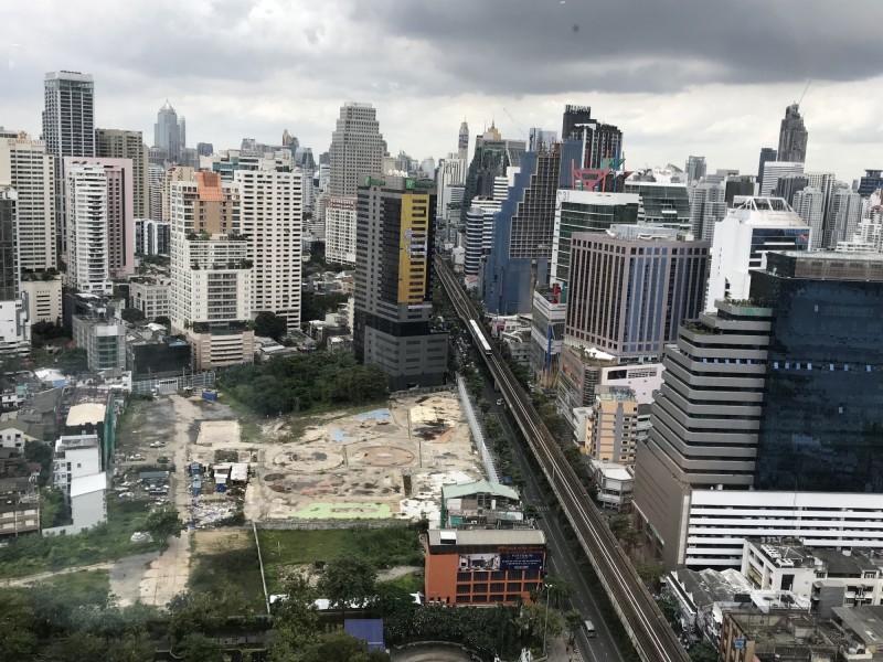 泰國精品百貨集團Emporiumh的未來概念百貨預定地，位於曼谷市心心。（記者羅倩宜攝）