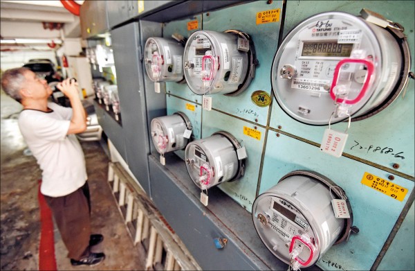 夏月電價提前 工商界憂物價漲