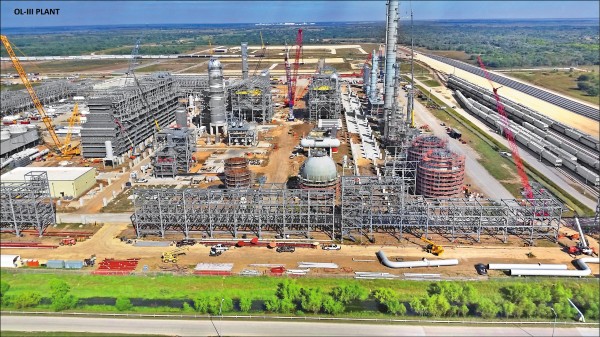 台商佈局美國 塑化、太陽能先行