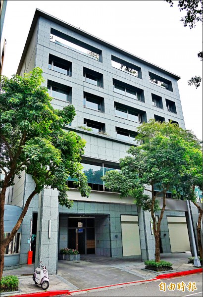 王永在大直帝王帽豪宅 店面招租開價45萬