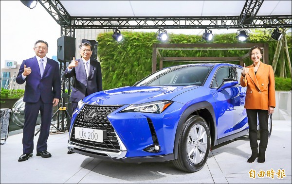 最好入手豪華休旅 LEXUS UX200登台