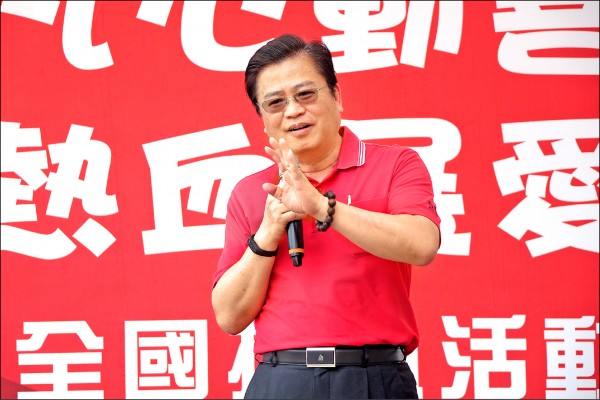 許舒博一把抓 商總、壽險龍頭都想要