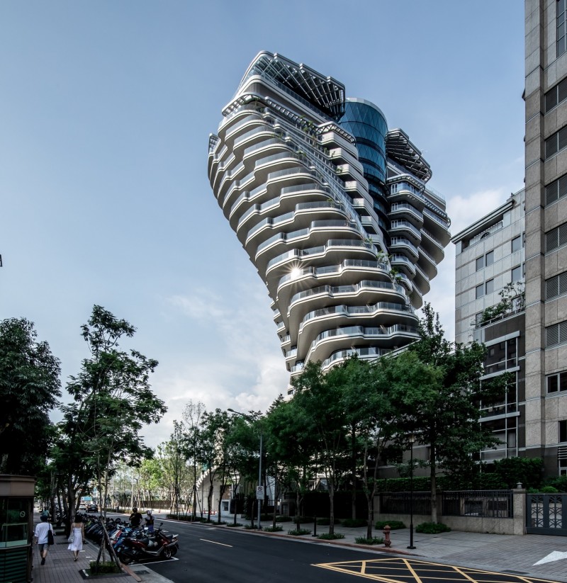中華工程投資興建的指標豪宅案「陶朱隱園」則預計在第三季推出。（中華工程提供）