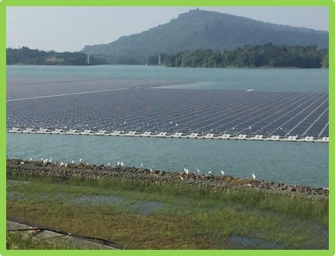 水面型太陽光電（太陽光電發電系統公會提供）