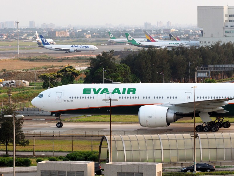 長榮航空被TripAdvisor用戶評為最佳航空第3名。（歐新社）