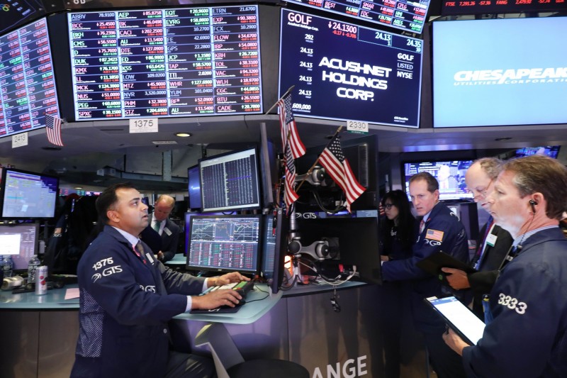 美盛集團凱利投資投資策略師Jeffrey Schulze指出，美股在4月份再創歷史新高，雖然後續下跌但回升速度快，顯見這是非經濟衰退引發的調整。（資料照，法新社）