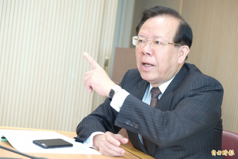 《CEO開講》顏慶章:解決財政困難 政府應先裁這些人