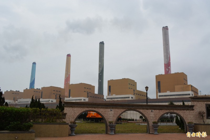 台中火力發電廠。（資料照）