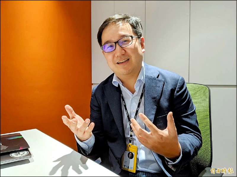 SparkLabs Taipei共同創辦人暨管理合夥人的邱彥錡一提起如何幫助新創，就滔滔不絕。（記者陳炳宏攝）