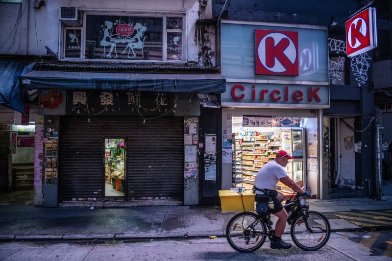 貿易戰+反送中 貝克·麥堅時:港今年IPO交易額恐跌51%