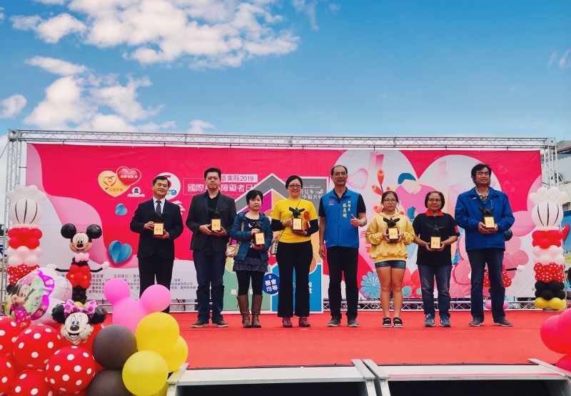 華南銀行台東分行為「友善空間」服務身障者績優單位，為唯一獲獎的金融機構。（華銀提供）