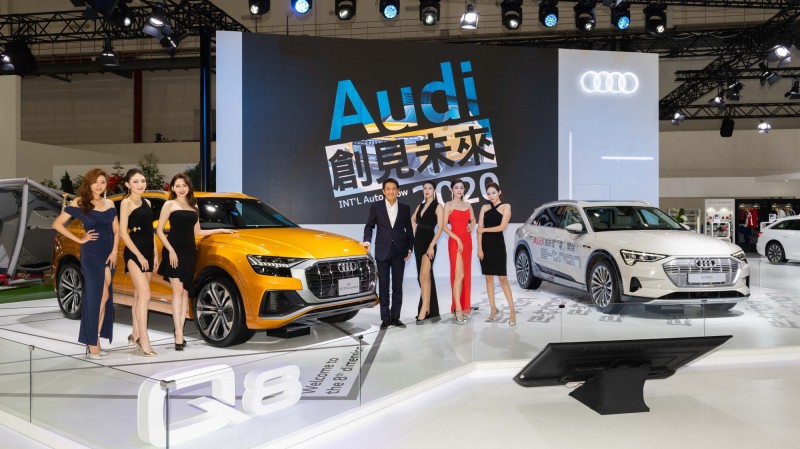 兩年一度2020世界新車大展明日起至2020年1月5日止在南港世貿展覽館登場,共有全球34個汽車品牌參展、超過300輛新車同台爭艷。(記者楊雅民攝)