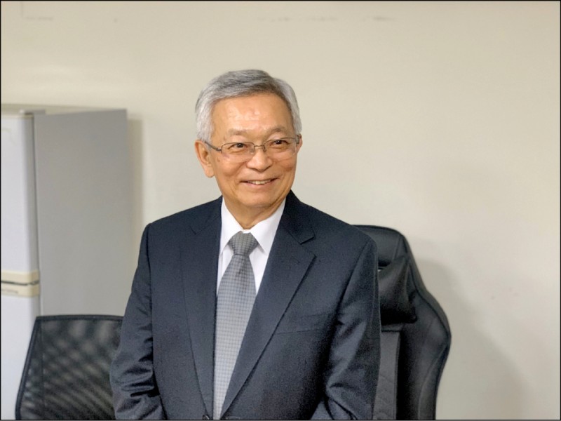 沈國榮表示，目前中國不少城市仍封城、封路，無法開車、買車，這一波疫情對燃油車的衝擊較大。（資料照）
