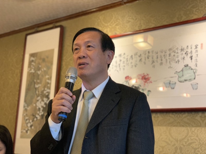董監事、高階經理人薪酬將全都露。圖為鄉林建設董事長賴正鎰。（資料照）
