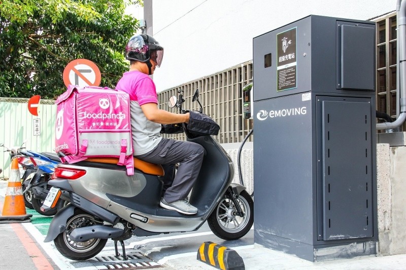 中華汽車將砸6000萬全台建置200座電動機車快充站 自由財經