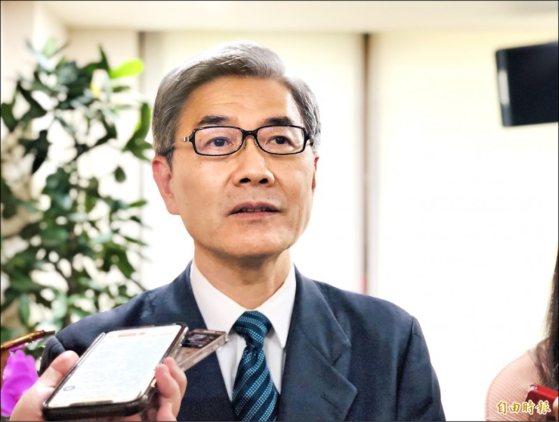 針對北富銀總經理遭到檢舉涉及不當授信弊案，金管會主委黃天牧表示，上周五檢查局人員已進駐，將勿枉毋縱。（記者王孟倫攝）