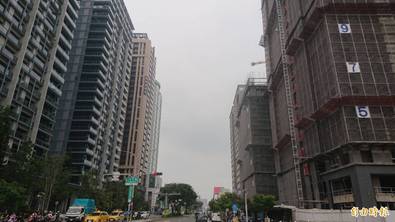 今年第1季全國住宅價格指數創新高,台南房價所得比,仍是6都最低。(記者洪瑞琴攝)
