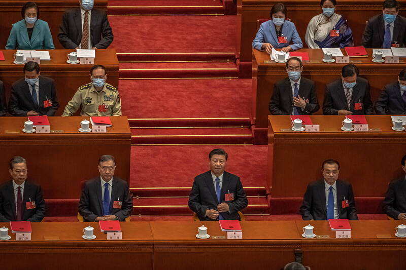 第十三屆全國人大會議,習近平及李克強都席出席開幕式。(歐新社)