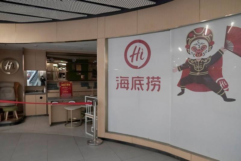 中國知名火鍋店海底撈公布中期業績，半年由盈轉虧，虧損達9.64億元人民幣（約台幣41億元）。（路透）