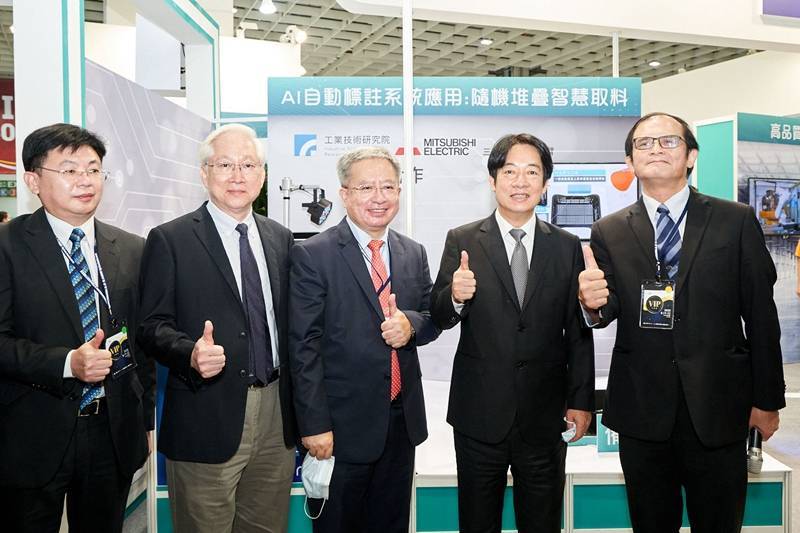 在今年的「臺灣機器人與智慧自動化展」（TAIROS）中，工研院發表10項智慧機器人創新成果，大秀工研院在智慧製造，協助產業數位轉型的成果。（圖片由工研院提供）